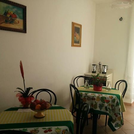 B & B Tancredi Cagnano Varano Exterior foto